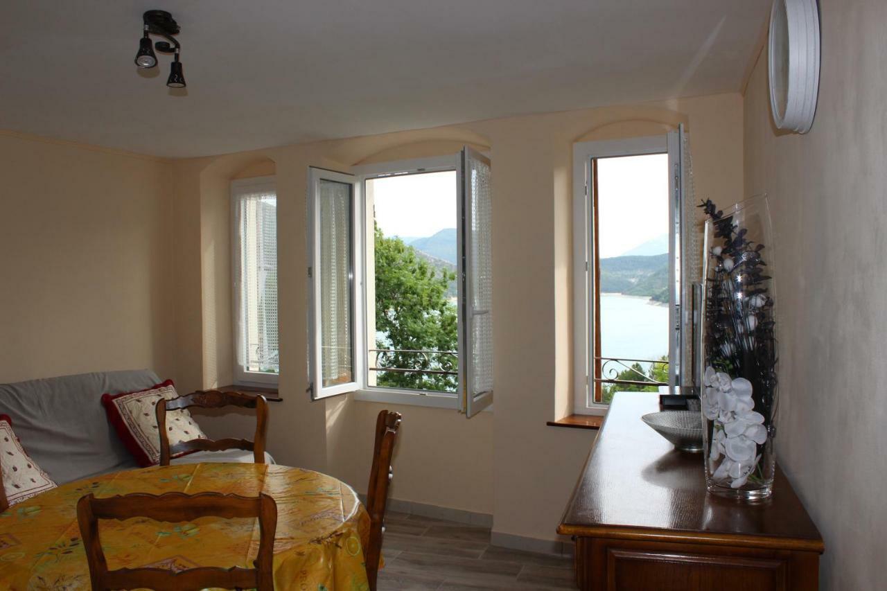 Location Vacances 5 Place Des Moulieres Saint-Julien-du-Verdon Exterior foto